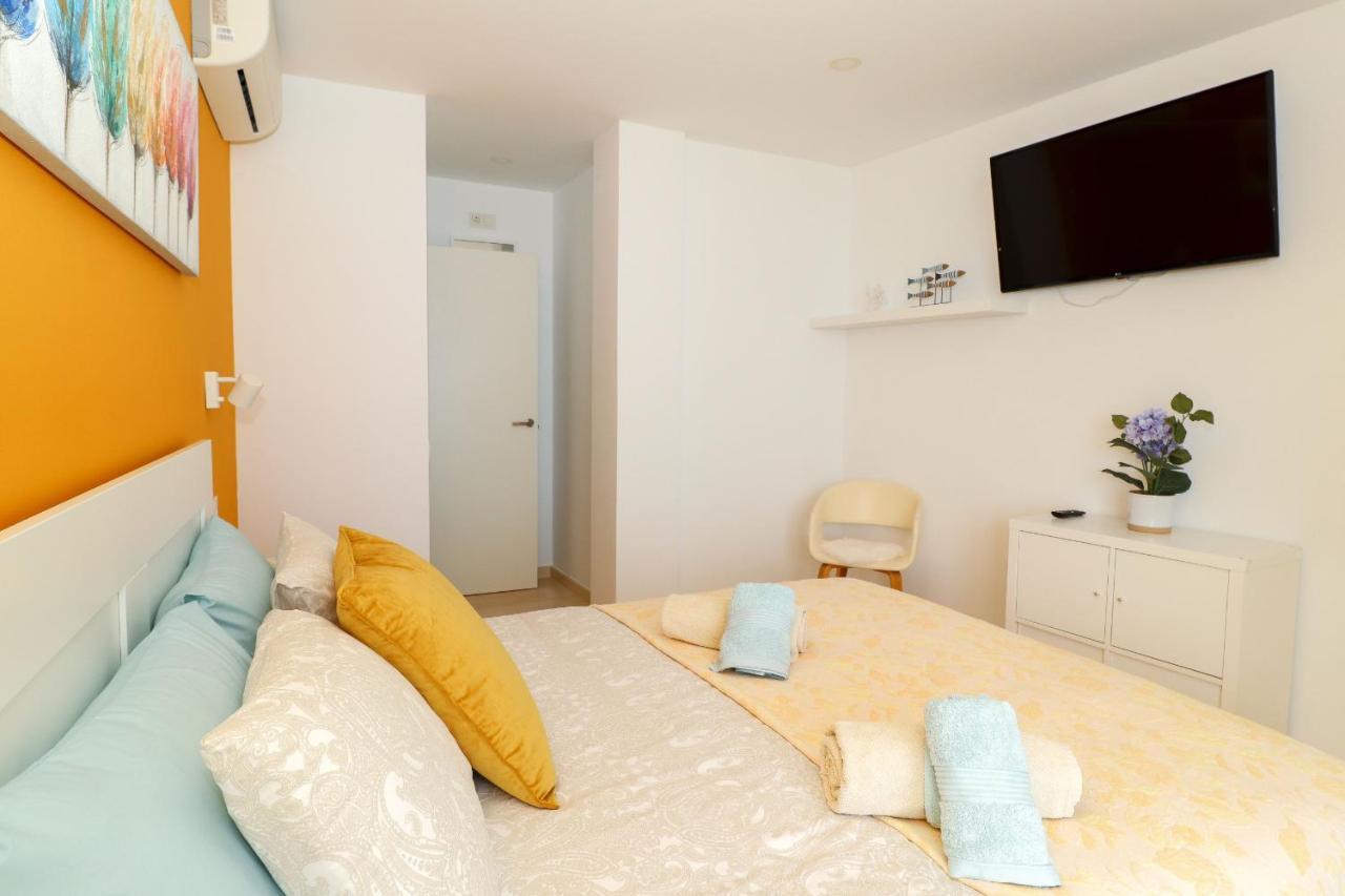 Appartamento Penthouse With Panoramic Views - Puerto Marina Benalmádena Esterno foto
